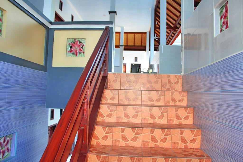 Serangan Inn Mimba パダンバイ エクステリア 写真