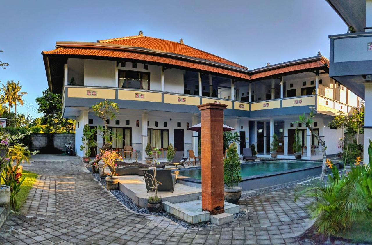 Serangan Inn Mimba パダンバイ エクステリア 写真